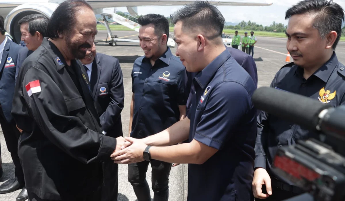 DPD-NasDem-Minahasa-Utara-Sambut-Kehadiran-Ketum-Surya-Paloh-di-Manado