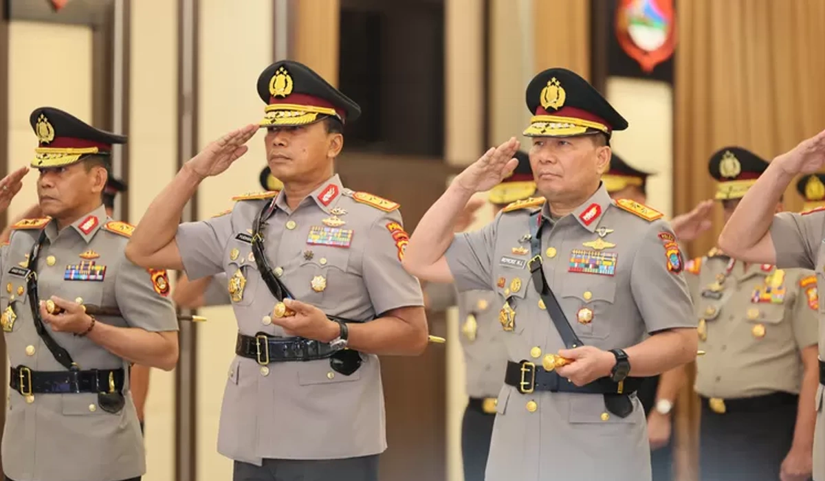 Komitmen-Polisi-Hadir-untuk-Rakyat