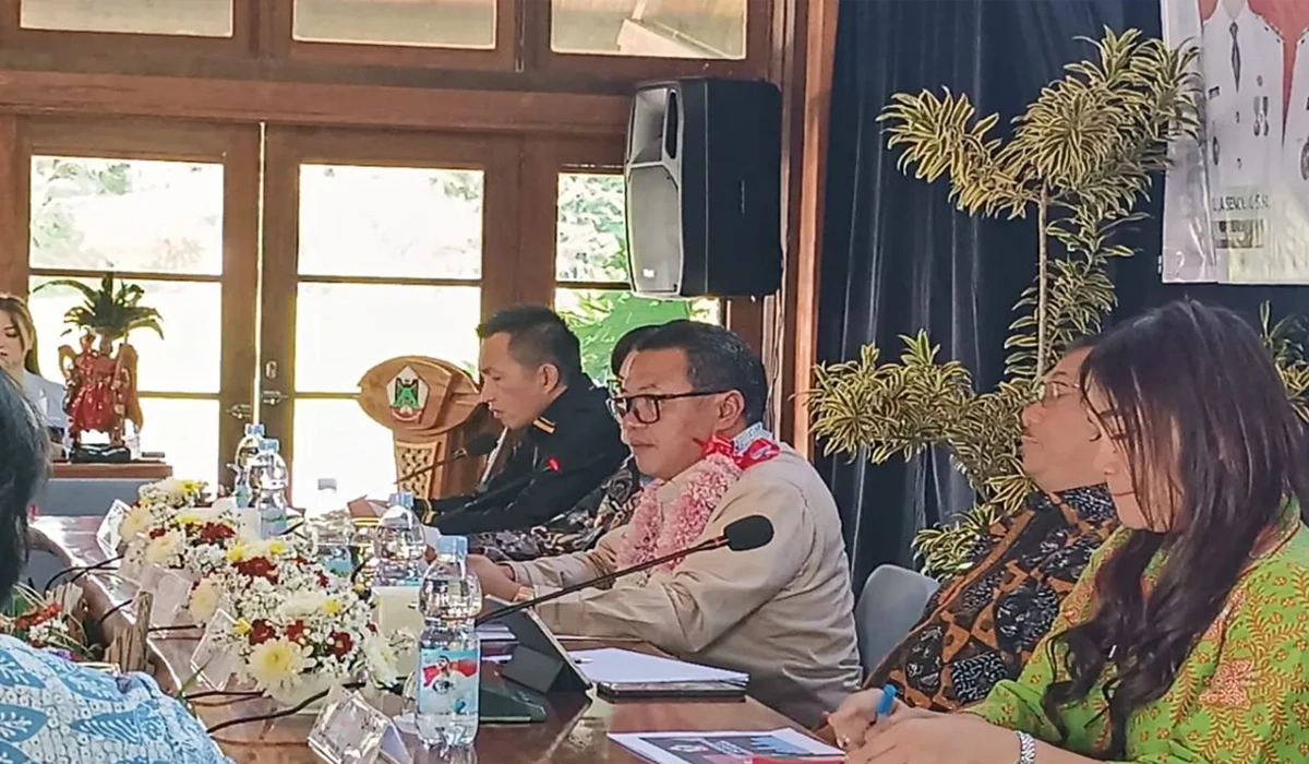 DPR-RI-Tinjau-Desa-Wisata-Kakaskasen-Dua-di-Tomohon