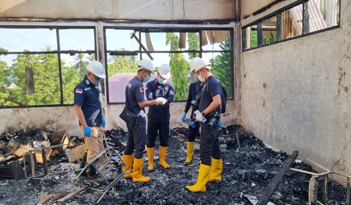 Tim Labfor Polda Sulut Temukan Diduga Pemicu Kebakaran di Holland Village