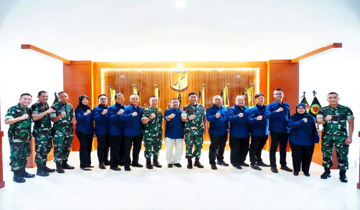 Kasdam Merdeka Sambut Kunjungan PKL Siswa Intelstrat Di Manado