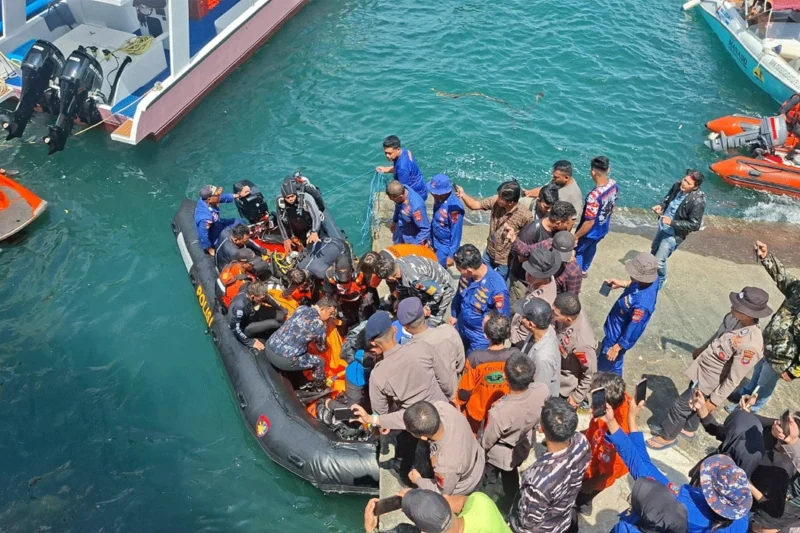 Tim SAR Temukan Satu Korban Jatuh Dari Jet Ski di Teluk Manado