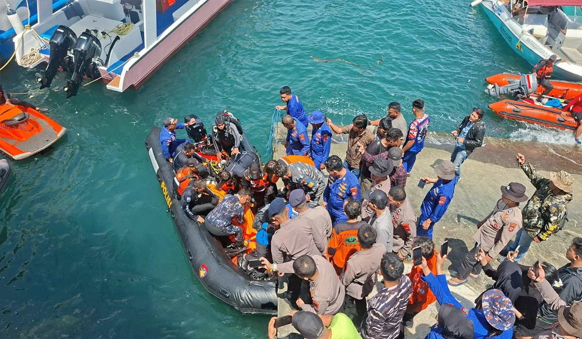 Tim SAR Temukan Satu Korban Jatuh Dari Jet Ski di Teluk Manado